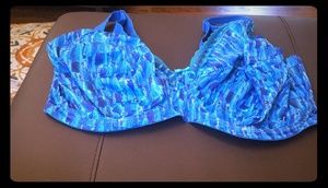 Multi-Color Elomi Bra in a hard to find size